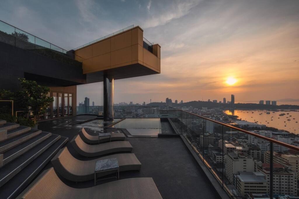 Edge Central Pattaya Bj 88 Exterior foto